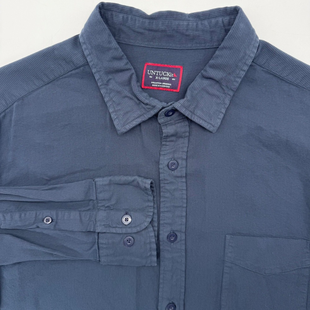 UNTUCKit Button Down Mens XL Navy Rohan 41014 Corduroy Texture Long Sleeve Shirt